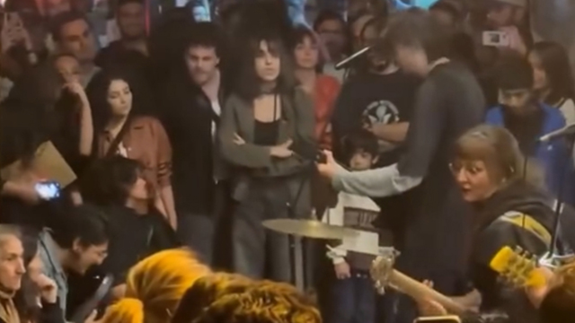 “Seven Nation Army” performed in the streets of Tehran.