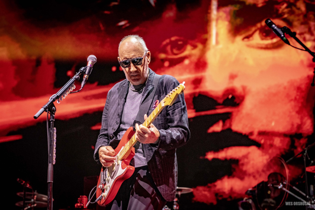 Pete Townshend　photos by Wes Orshoski