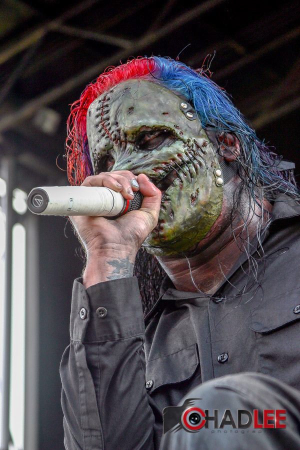 Corey Taylor with Slipknot at Ozzfest 2004