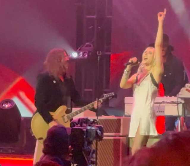 Foo Fighters with Taylor Momsen