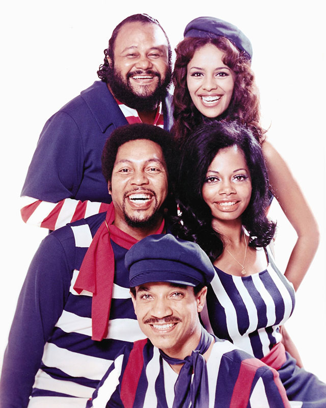 The 5th Dimension　(Photo: John Engstead; used with permission)